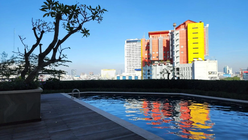 Studio17b Elpis Kemayoran Sunrise View Free Netflix, Disney Hotstar & PrimeVideo