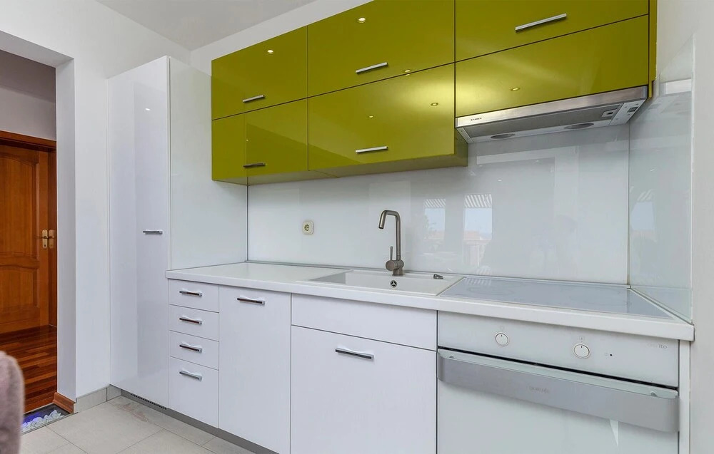 Beautiful Apartment in Povljana With Wifi and 2 Bedrooms