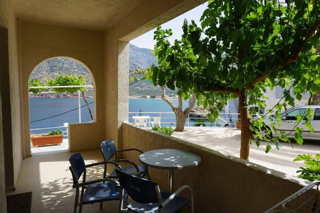 Valentino Apartments