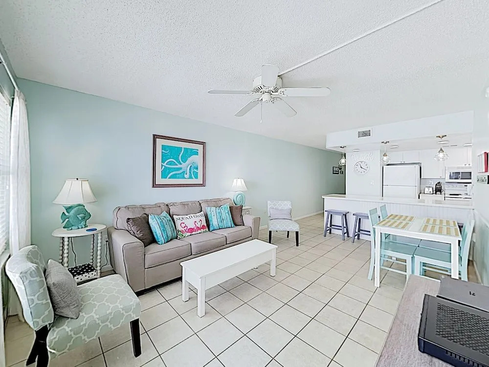 427 East Beach Blvd Condo #464 - 2 Br condo by RedAwning