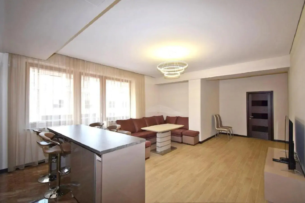 Northern Avenue 2 bedrooms New and Modern apartment in New Elite Building HH600