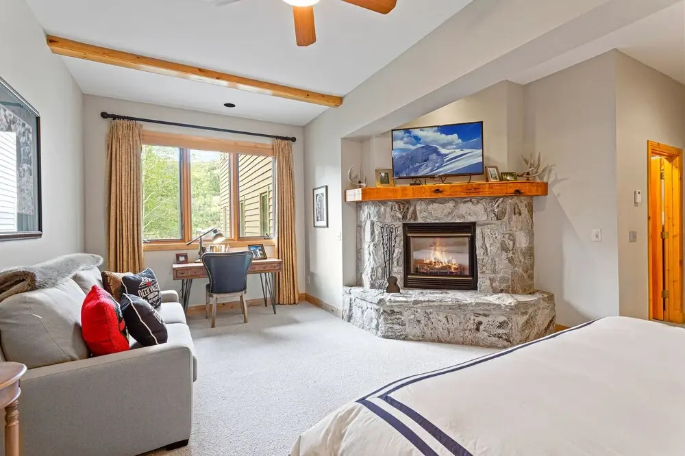 Trail's End Lodge at Deer Valley Resort - Two Bedroom Residence with Spa #404 2 Condo