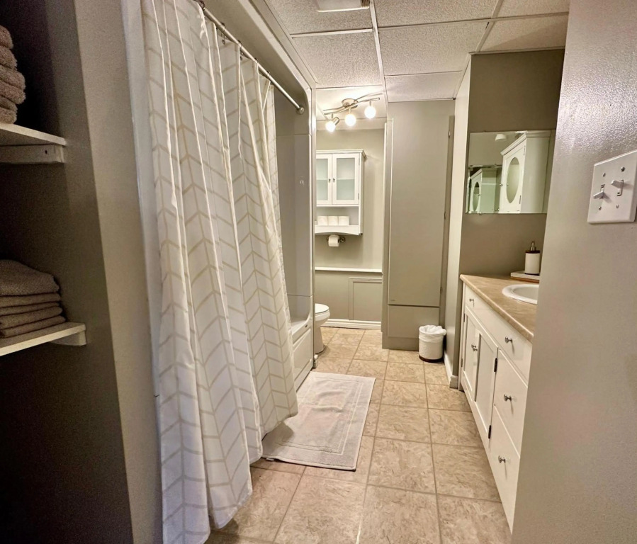 The Cellar Suite at Hiltz House Near Halifax Ferry