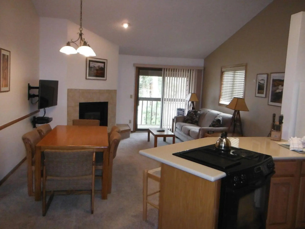Indian Peaks Resort