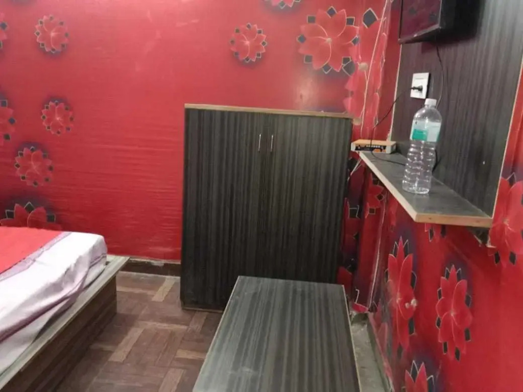 OYO 80540G Hotel Diamond