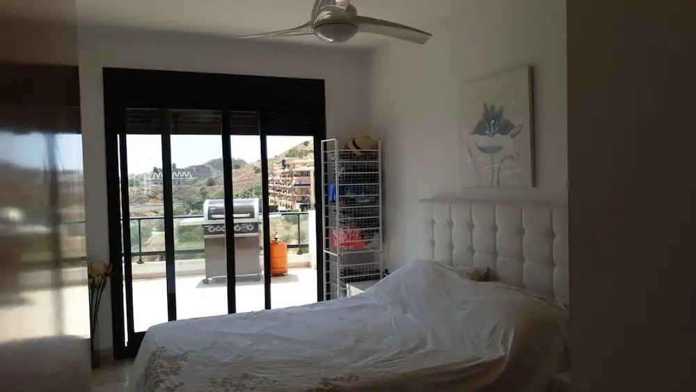Hollywood Hills - Spectacular Penthouse Close to Golf With Large Terrace & Sea Views