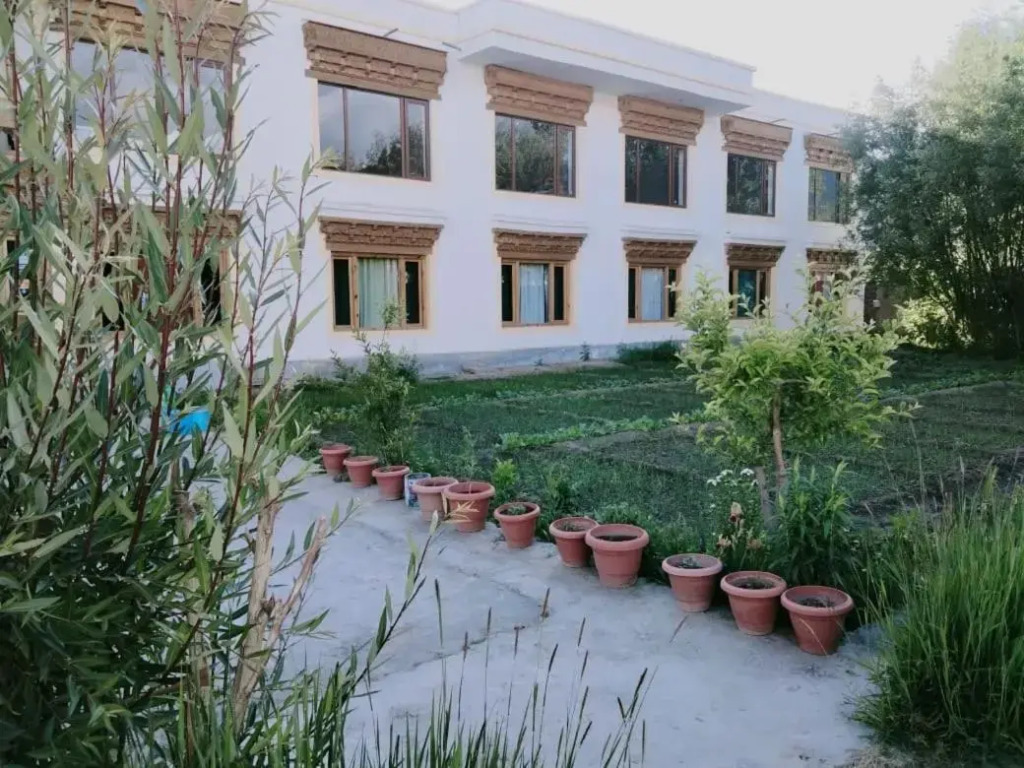 Tara Guest House