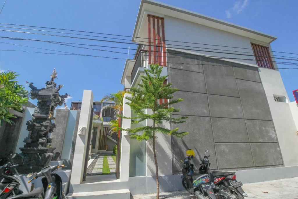艾里巴厘岛水明漾库提一段甘皮桑库塔酒店(Airy Seminyak Kunthi Satu Gang Pisang Kuta Bali)