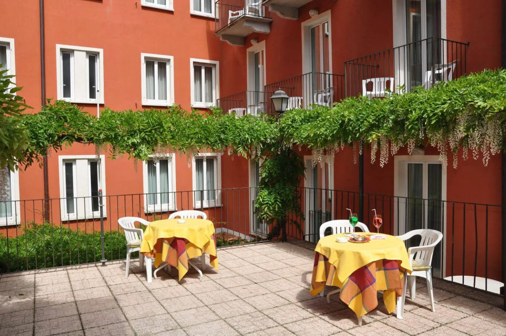 Cavour 30TRE - Moderno per tradizione