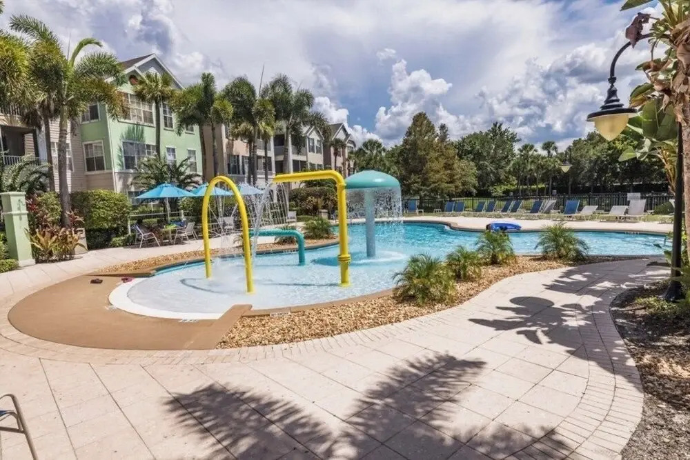 Two Bedroom Condo in Kissimmee near Disney 2 Condo