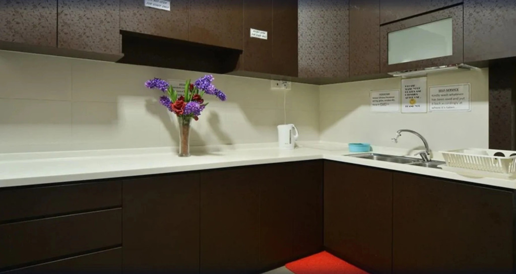 RedDoorz Hostel @ Lavender MRT