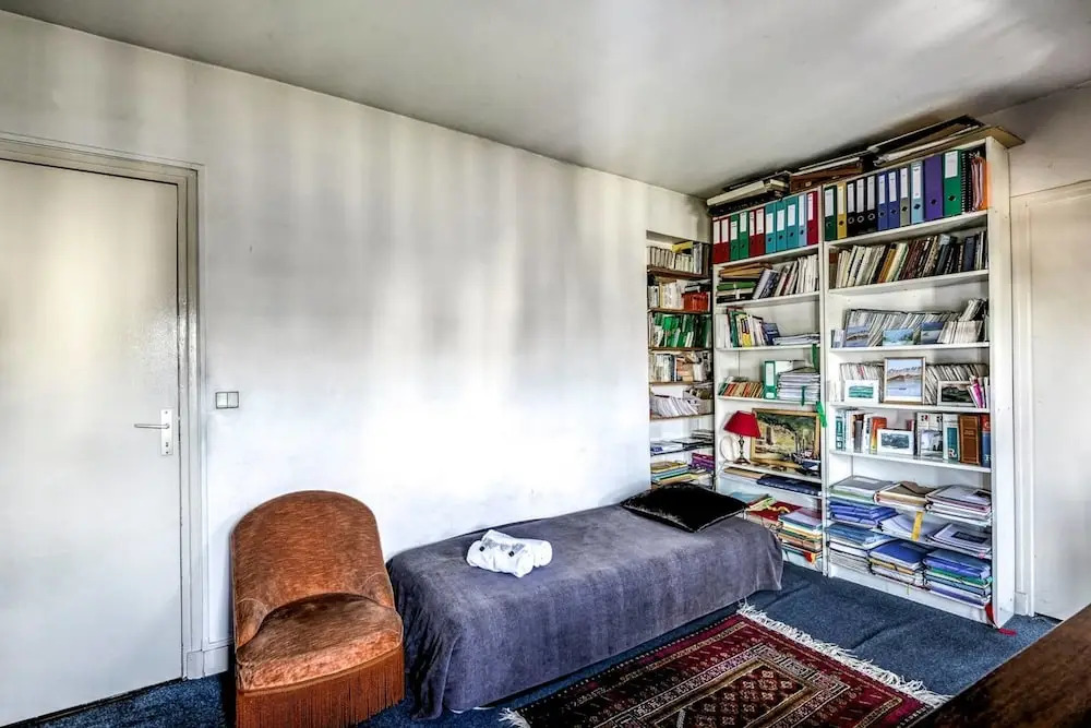 Rustic 3-bdr Family Apartment in Canal St. Martin