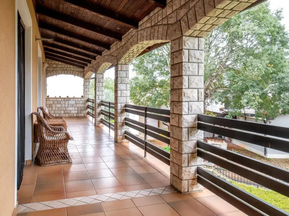 Spacious Holiday Home in Verteneglio
