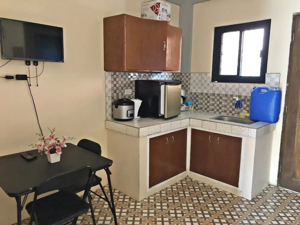 FM Transient House/Room For Rent Tagaytay