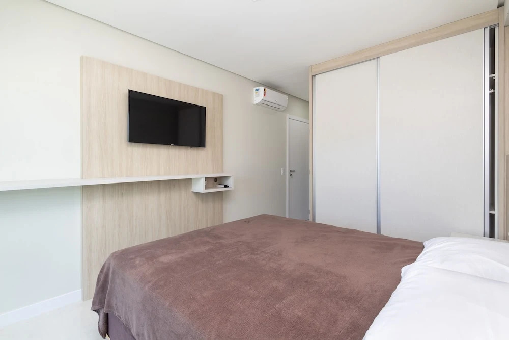 Apartamento 2 Dormitórios a 80 Metros do Mar