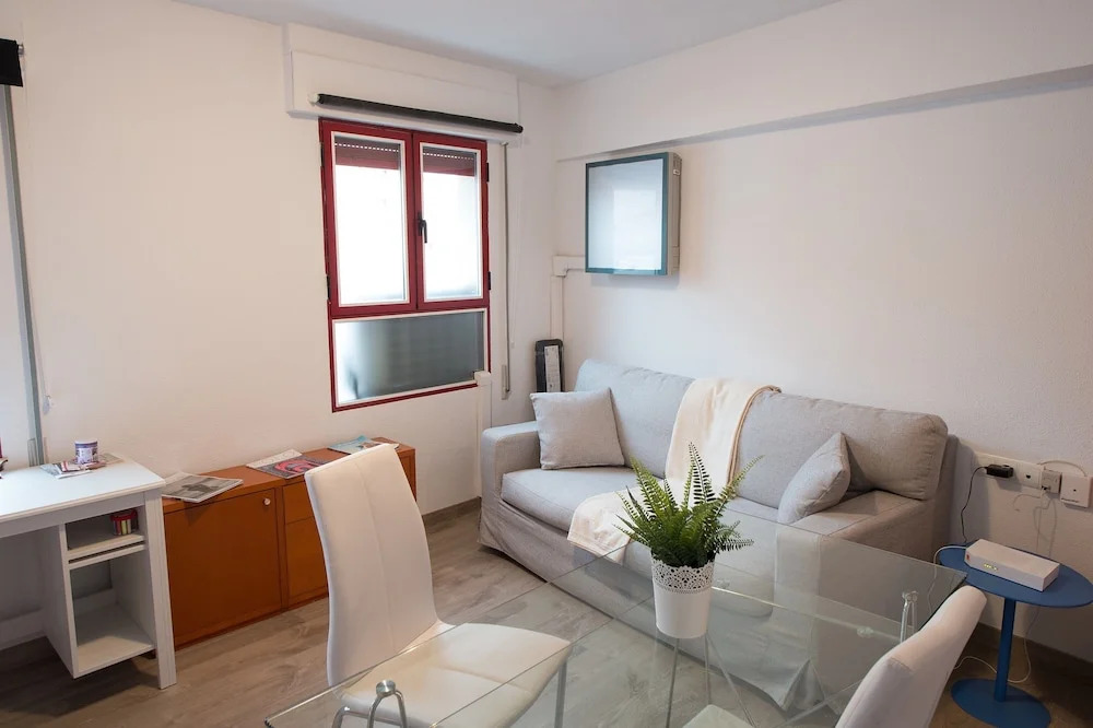 Best Offer Rastro Madrid La Latina