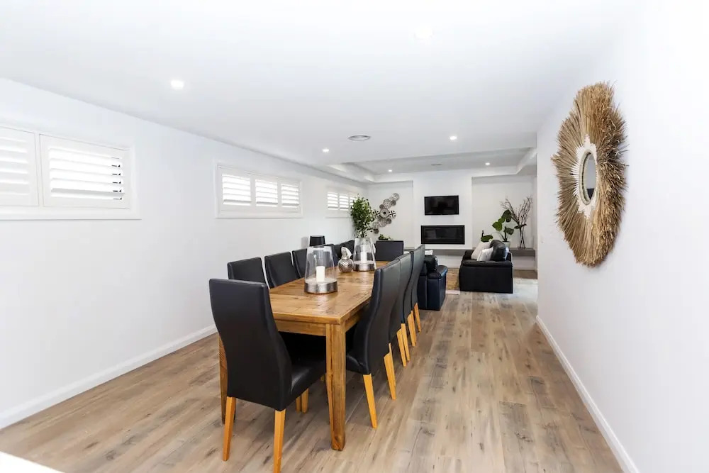 Two Ten Luxury CBD Accommodation