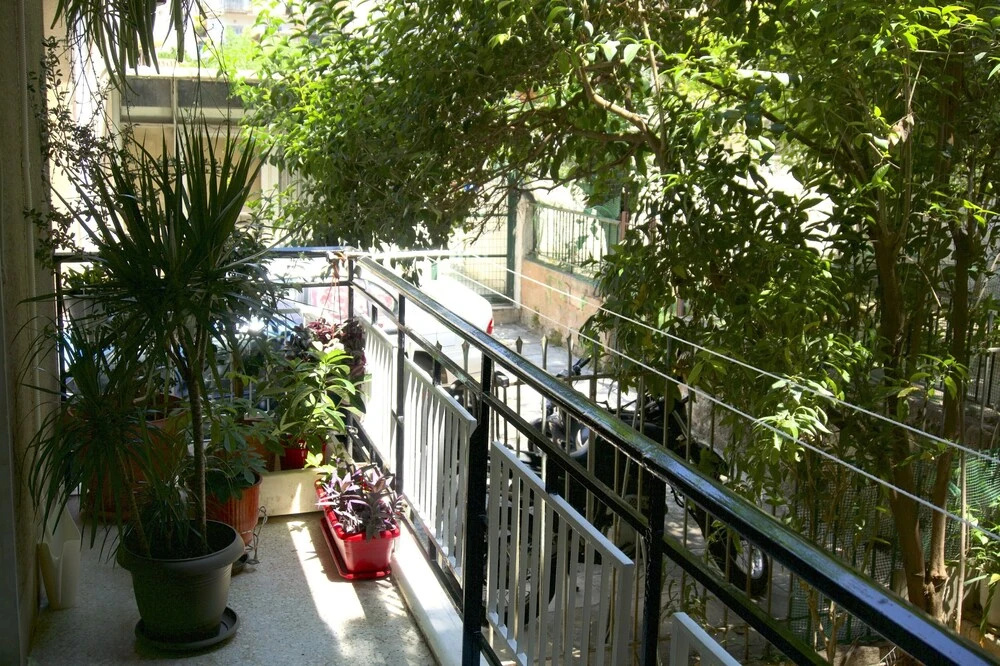 Cozy apartment, 5 min from metro station, center of Athens, newly renovated