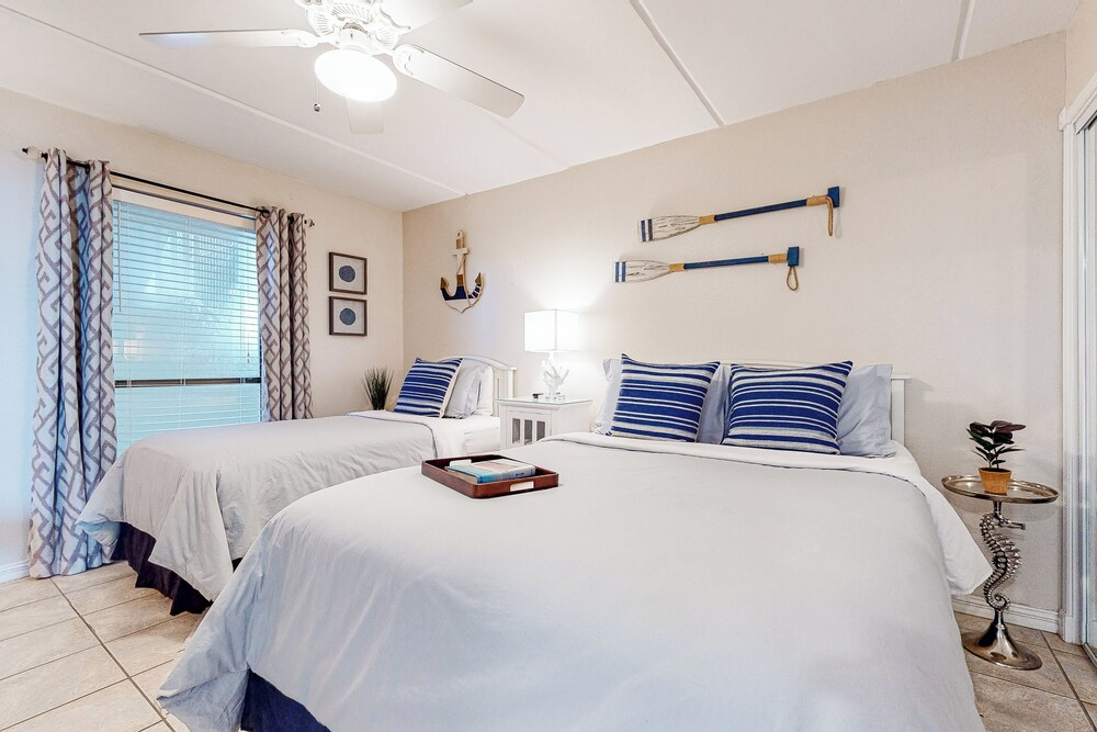 Gulf-view Condo w/ Perks: Suntide III - Unit 205
