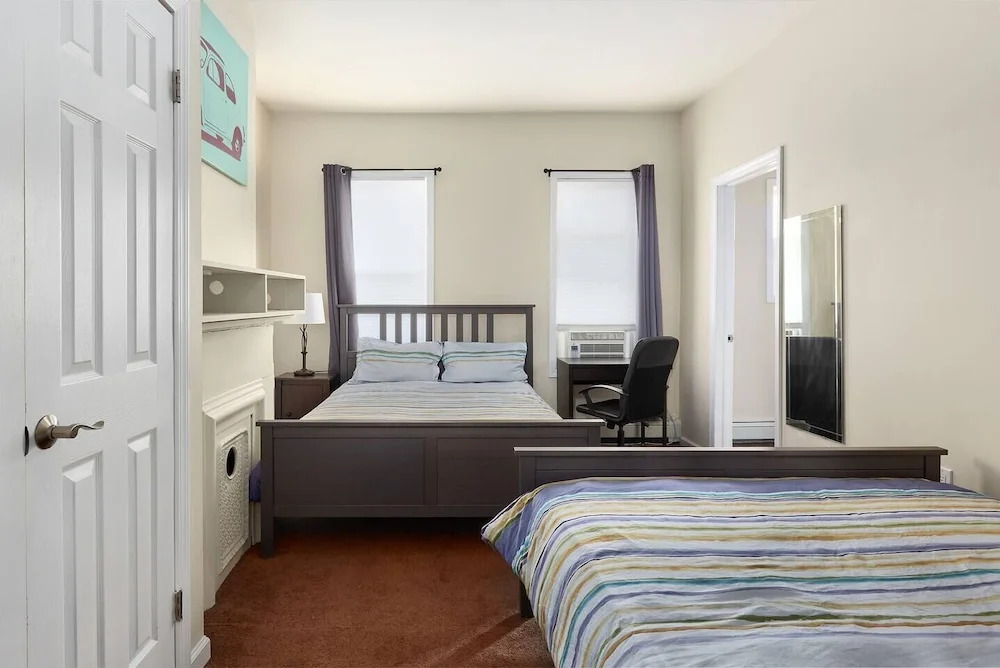 Cozy 2br 2ba Apartment Close To Nyc