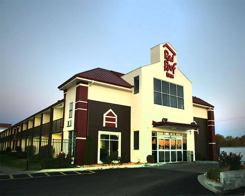 Countryside Suites Kansas City Independence I-70 East Sports Complex Hotel
