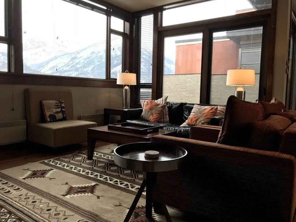 Luxurious 901 Condos by Fernie Central Reservations