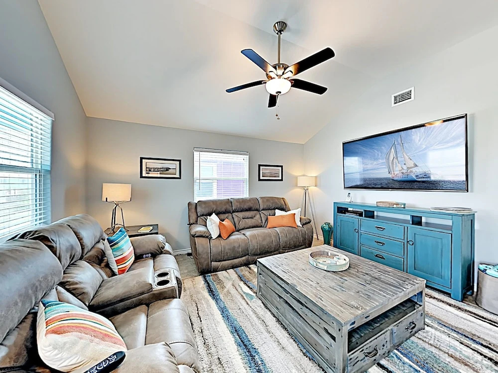 1706 Port Aransas - 3 Br Home