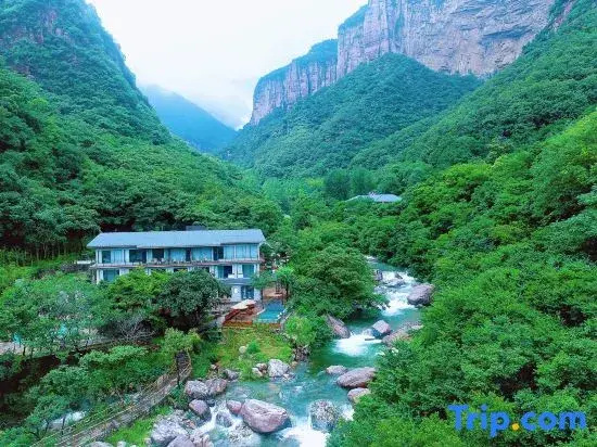 HRJ Mountain Resort Hotel