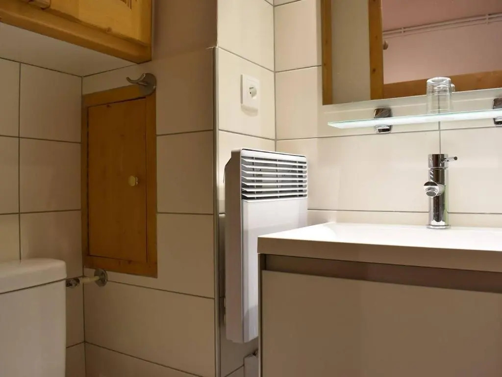 Appartement Méribel, 1 pièce, 3 personnes - FR-1-180-32