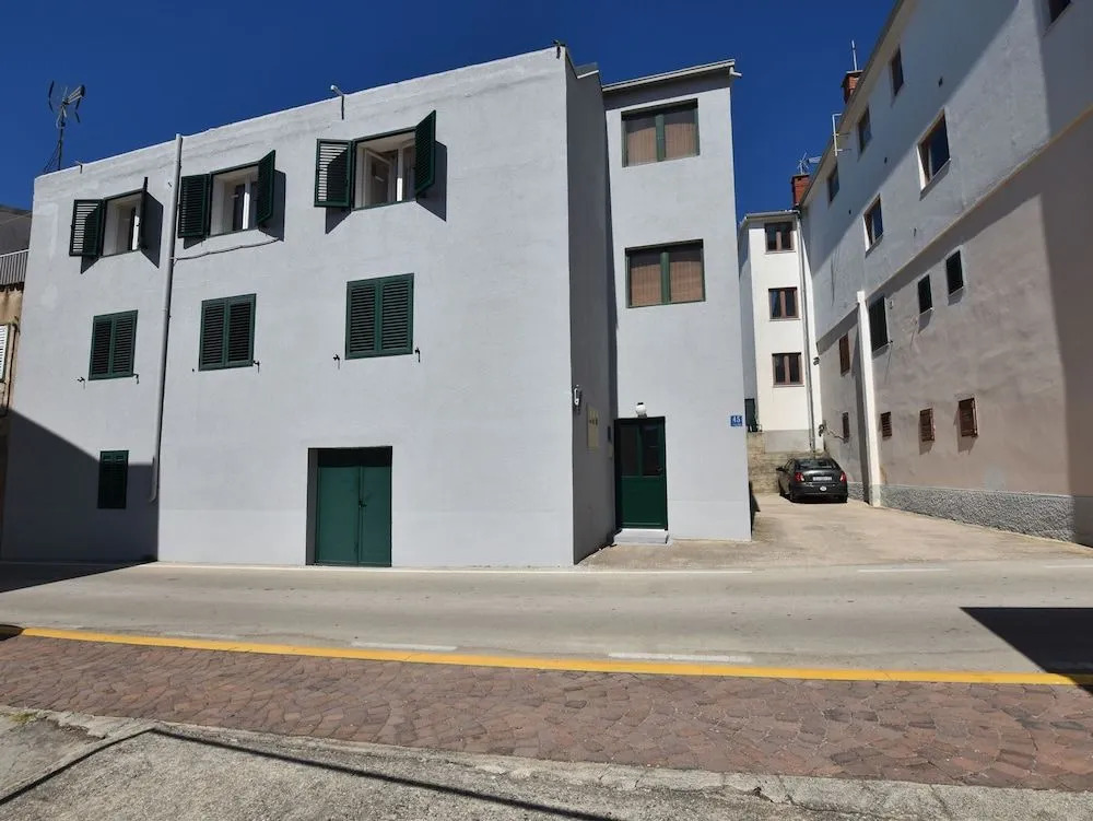Apartment Jelena