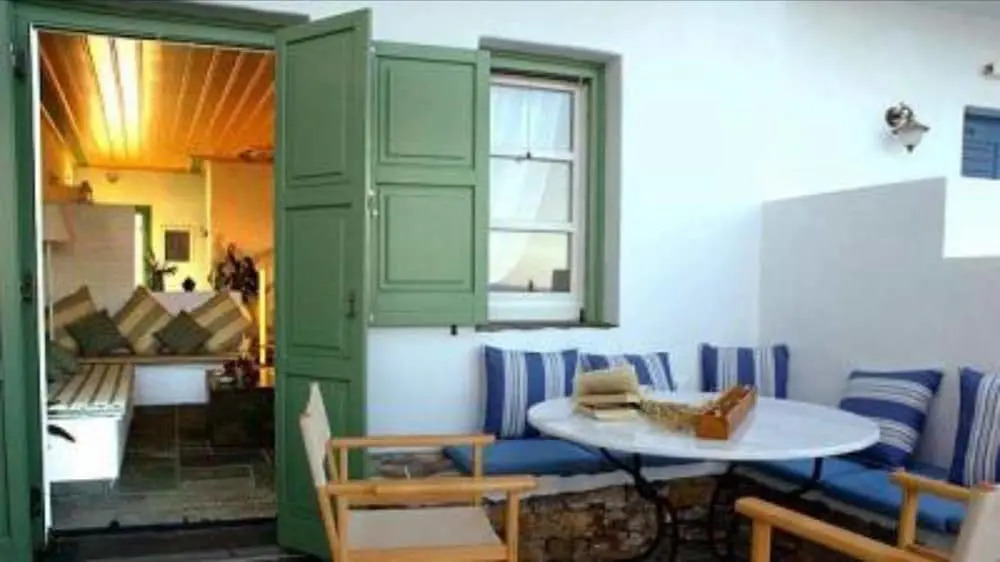 Villa Glaros
