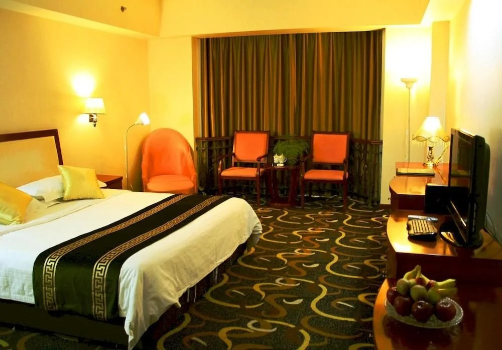 Qingze Hotel