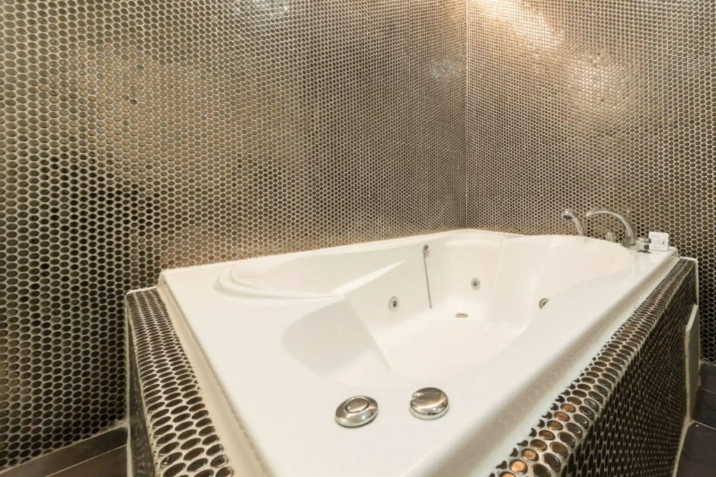 AC Hotel by Marriott Seoul Geumjeong
