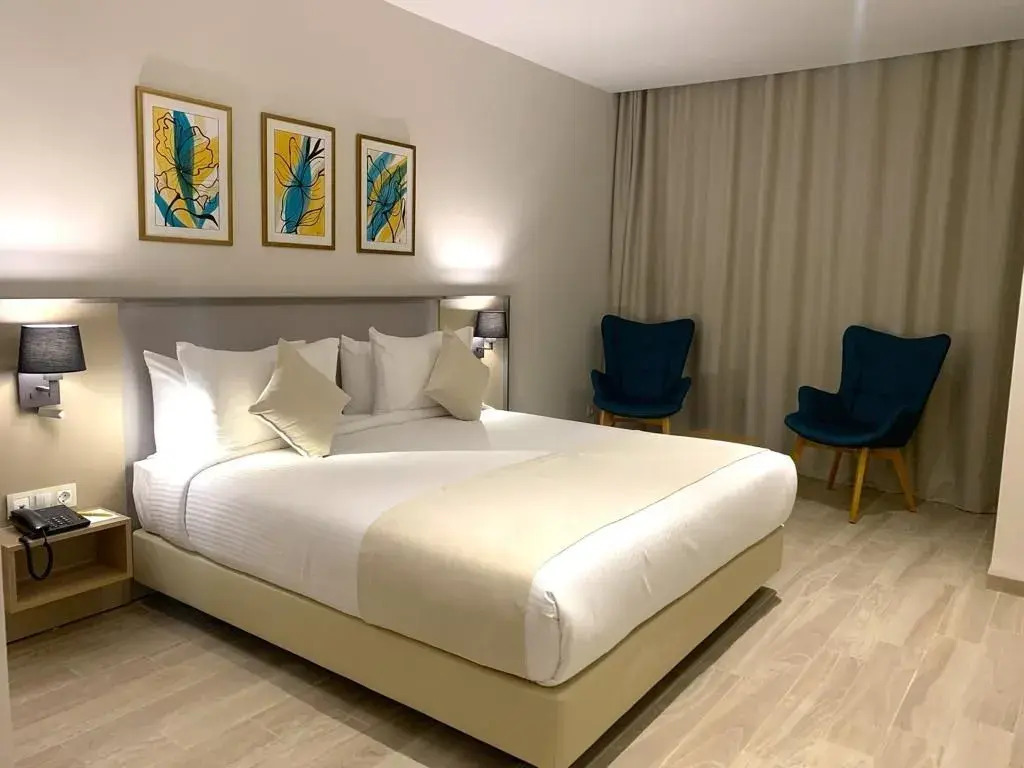 Golden Tulip Opera Alger