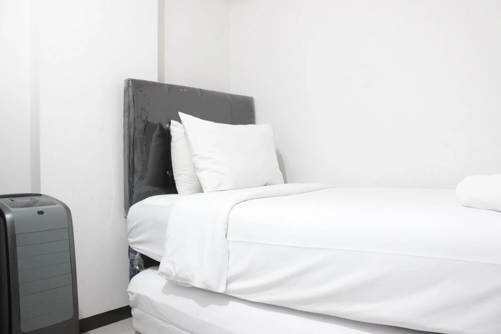 Scenic & Private 2Br at Gateway Pasteur Apartment Near Cimahi