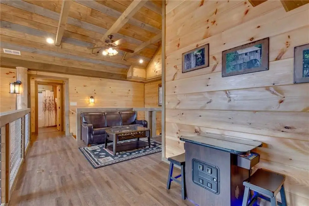 Great Smoky Lodge
