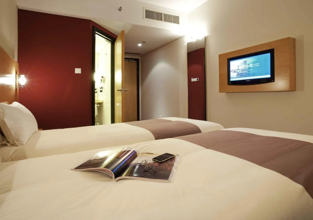 Отель ibis Muscat