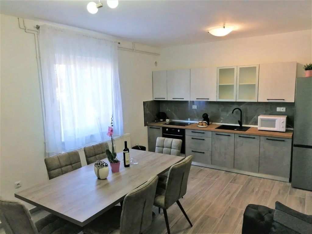 Apartments Lilac- 100m from beach