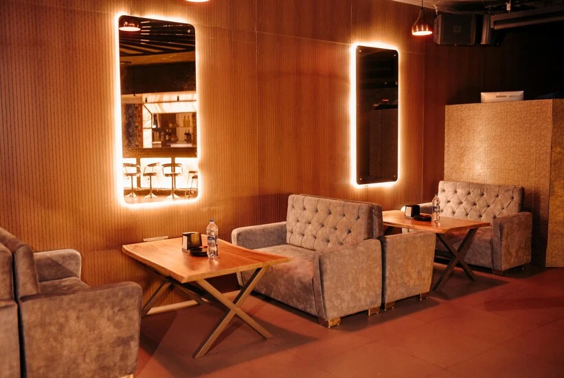 Kaki Hotel & Roof Top Restaurant