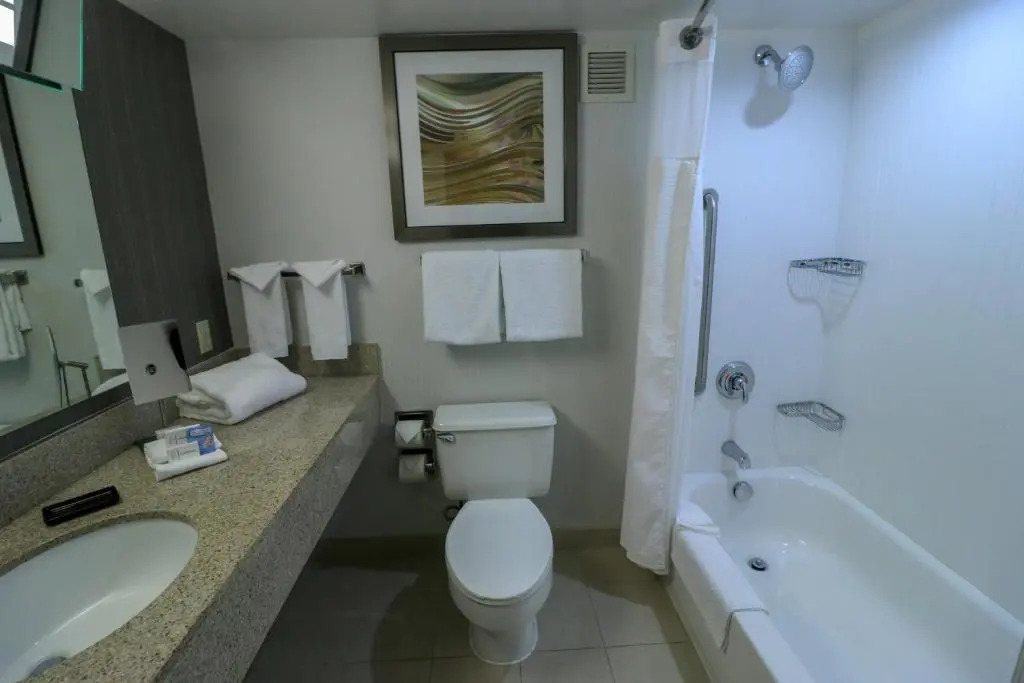 Columbus Hilliard Hotel