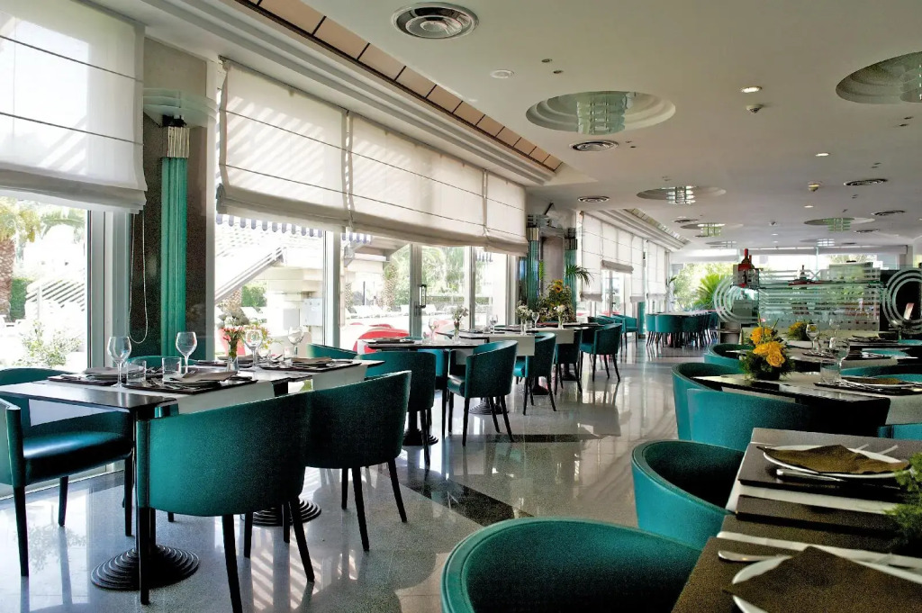 Executive Luxury Hotel