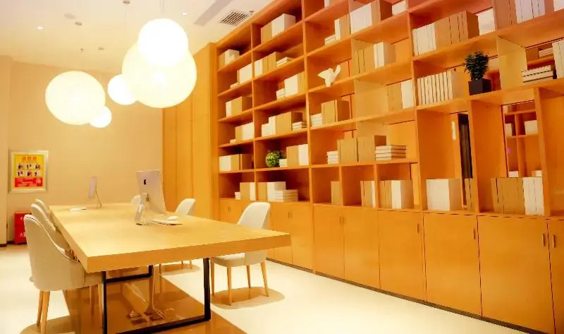 JI Hotel (Dunhuang Night Market Fusen Times Plaza)