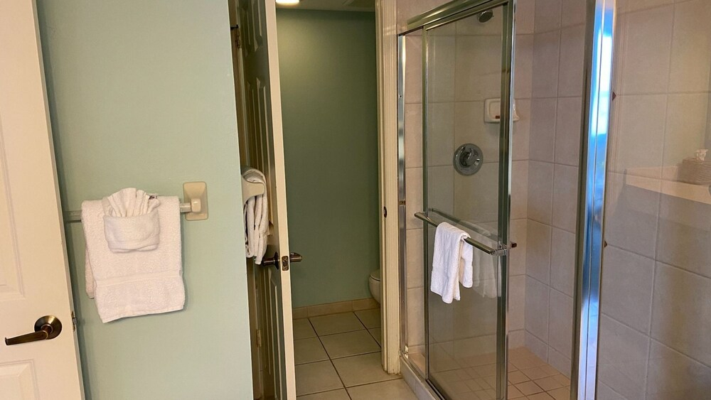 Lovers Key Resort Suite 2