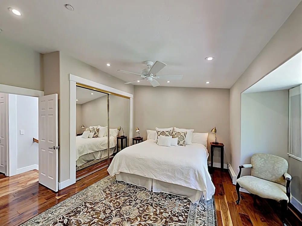 120 Incline Village - 2 Br Condo