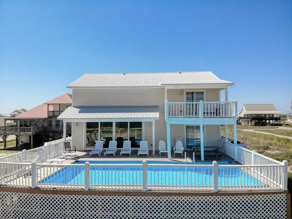 Easy Breezy - Waterfront And Wonderful! Private Pool - Pet Friendly! 3 Bedroom Home by RedAwning
