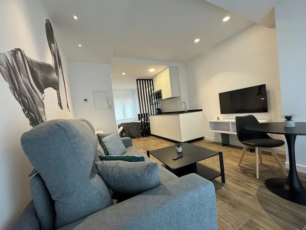 Apartamentos Identia Sport by gaiarooms