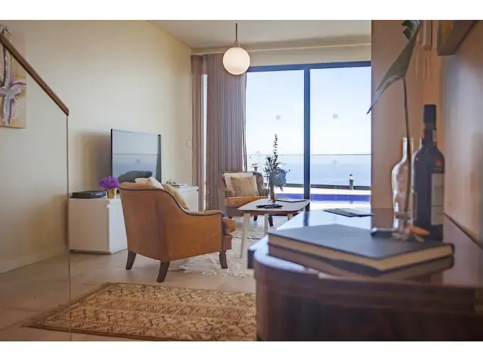Eden Sun - A Modern Luxury Villa with a Panoramic View