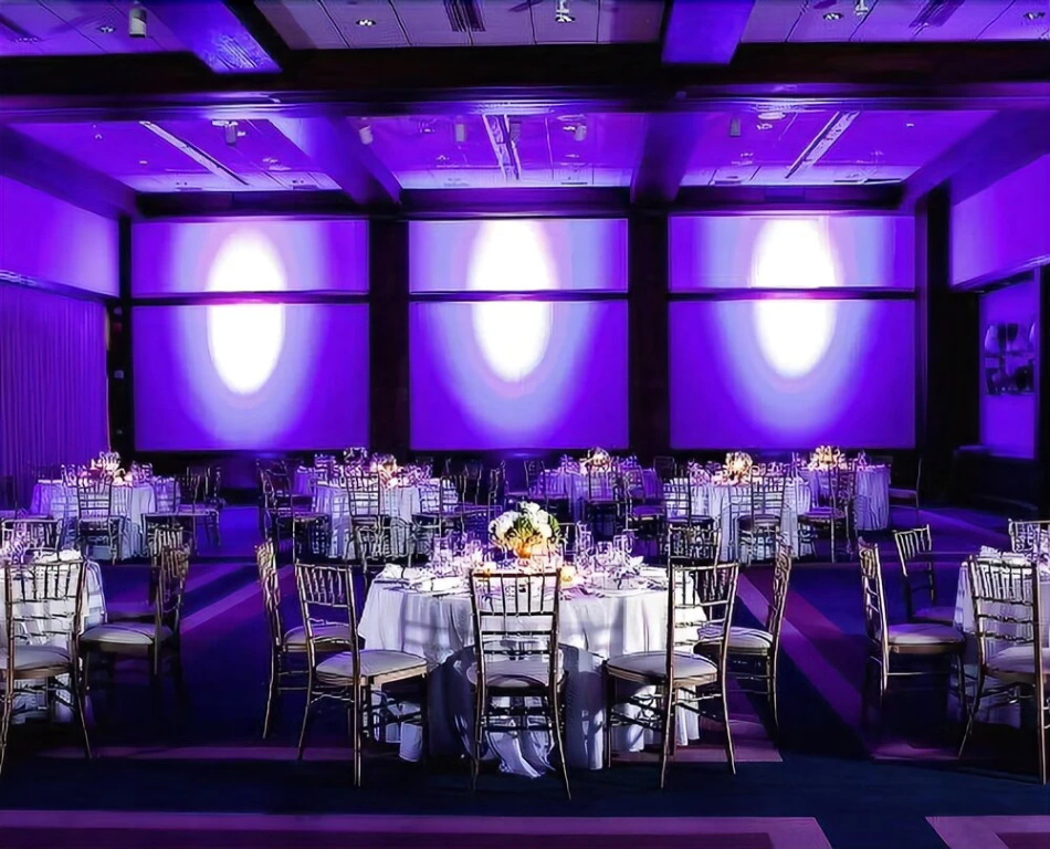 The Lodge at The International