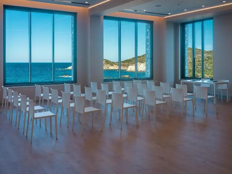 Heromylos Resort And Spa