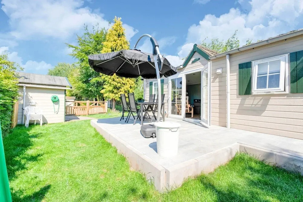 Chalet in Stegeren near Hiking Trails